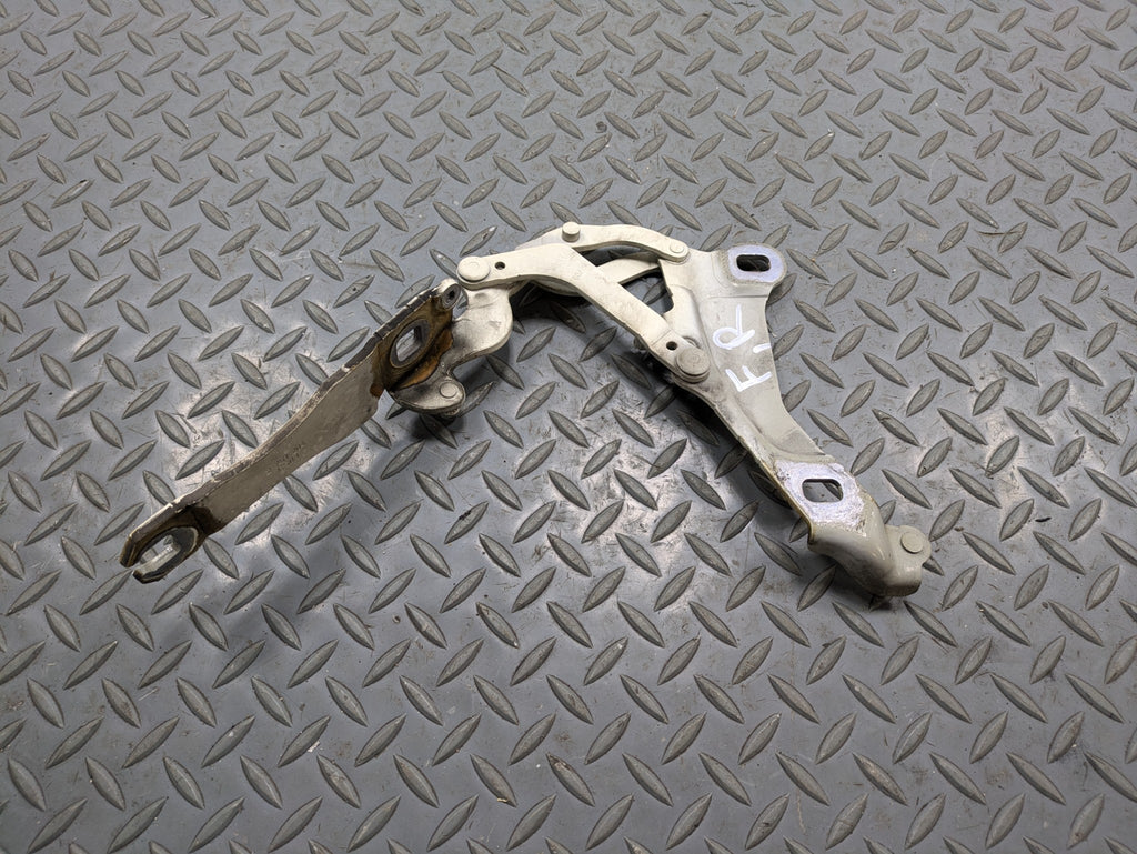 2009 - 2010 OEM MINI COOPER CONVERTIBLE FRONT RIGHT PASSENGER SIDE HOOD HINGE