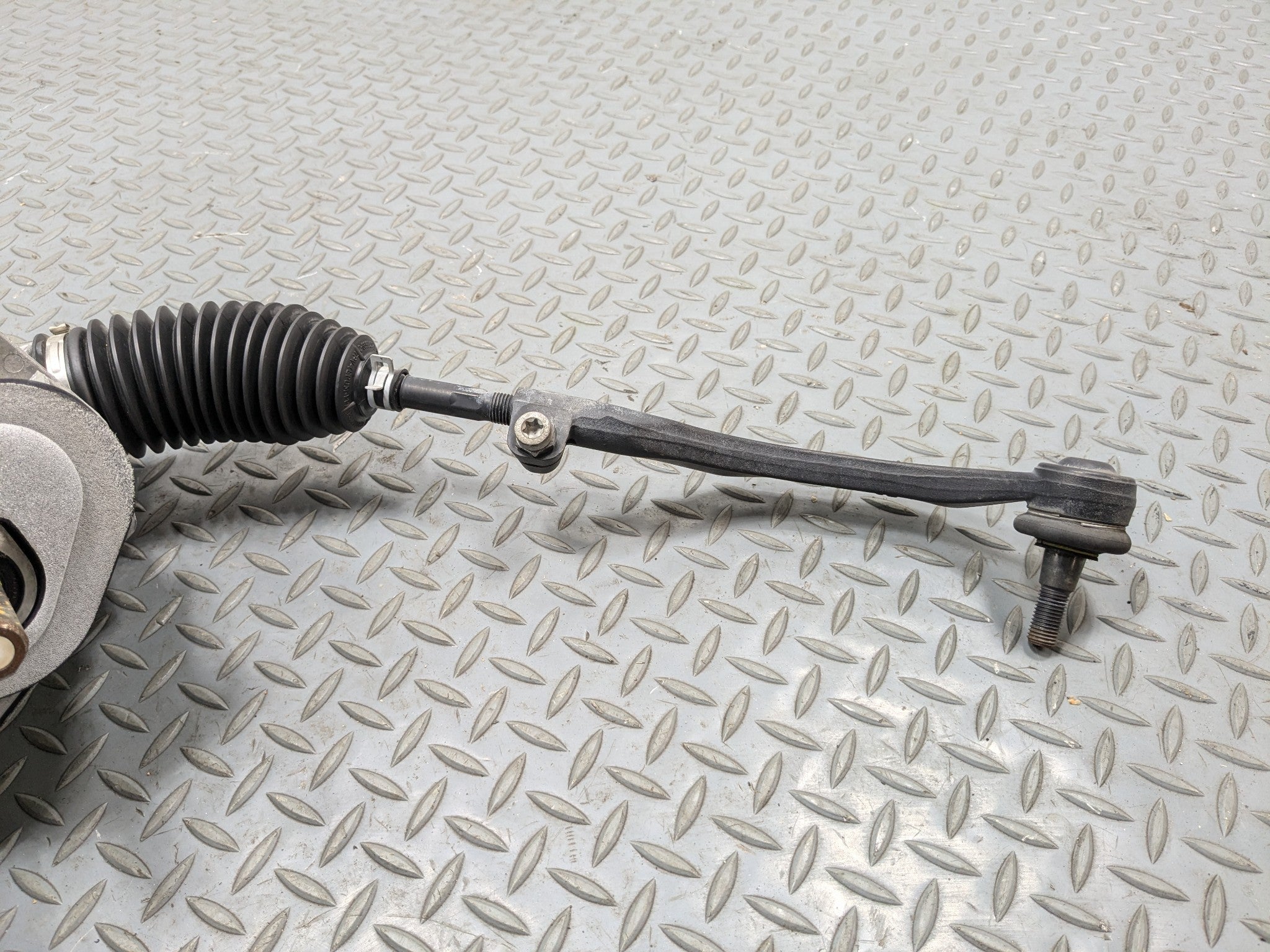 09 - 10 OEM MINI COOPER CONVERTIBLE ELECTRIC POWER STEERING GEAR AND RACK PINION