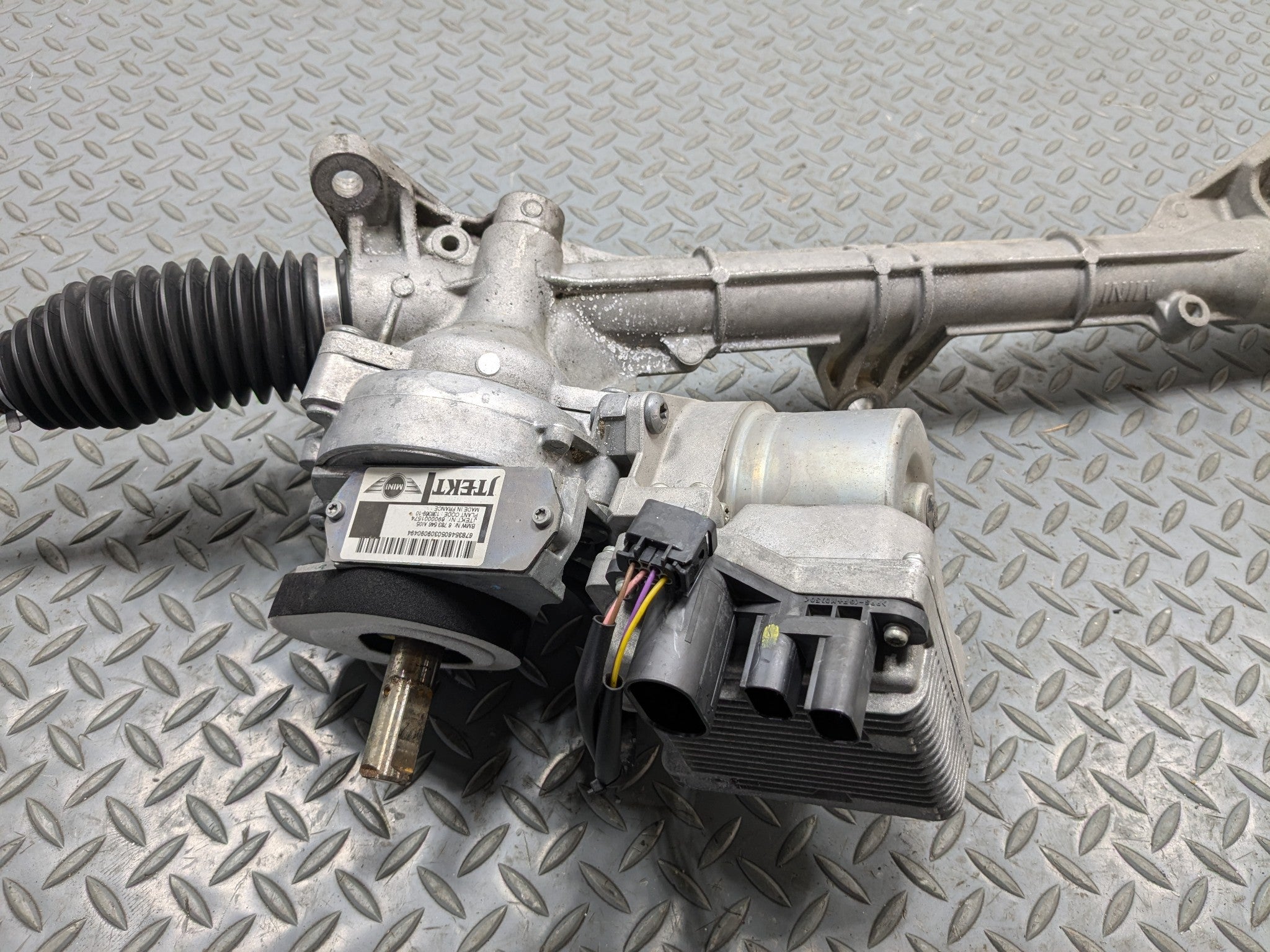 09 - 10 OEM MINI COOPER CONVERTIBLE ELECTRIC POWER STEERING GEAR AND RACK PINION