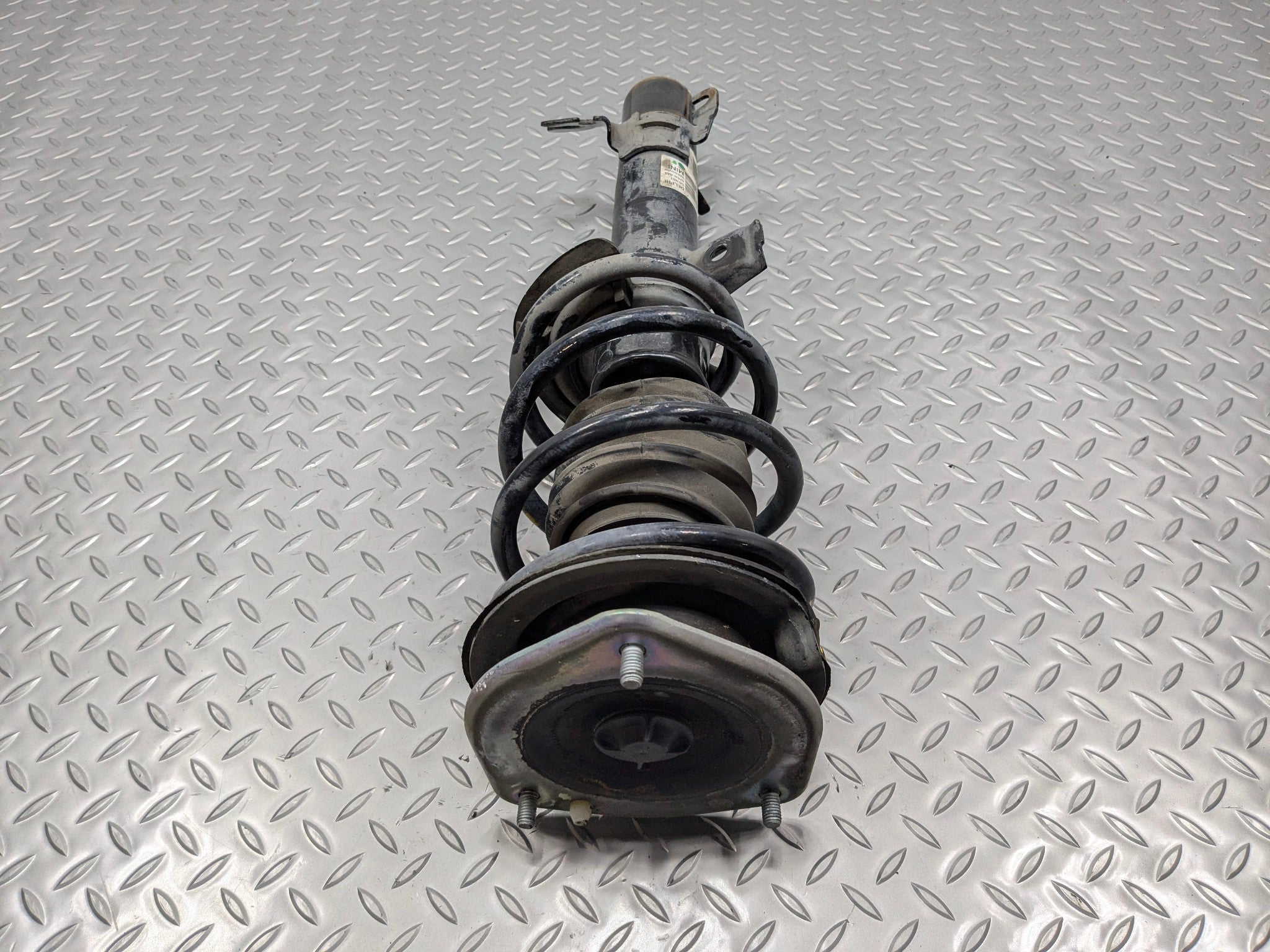 2009 - 2010 OEM MINI COOPER CONVERTIBLE FRONT RIGHT AIR SUSPENSION SHOCK STRUT