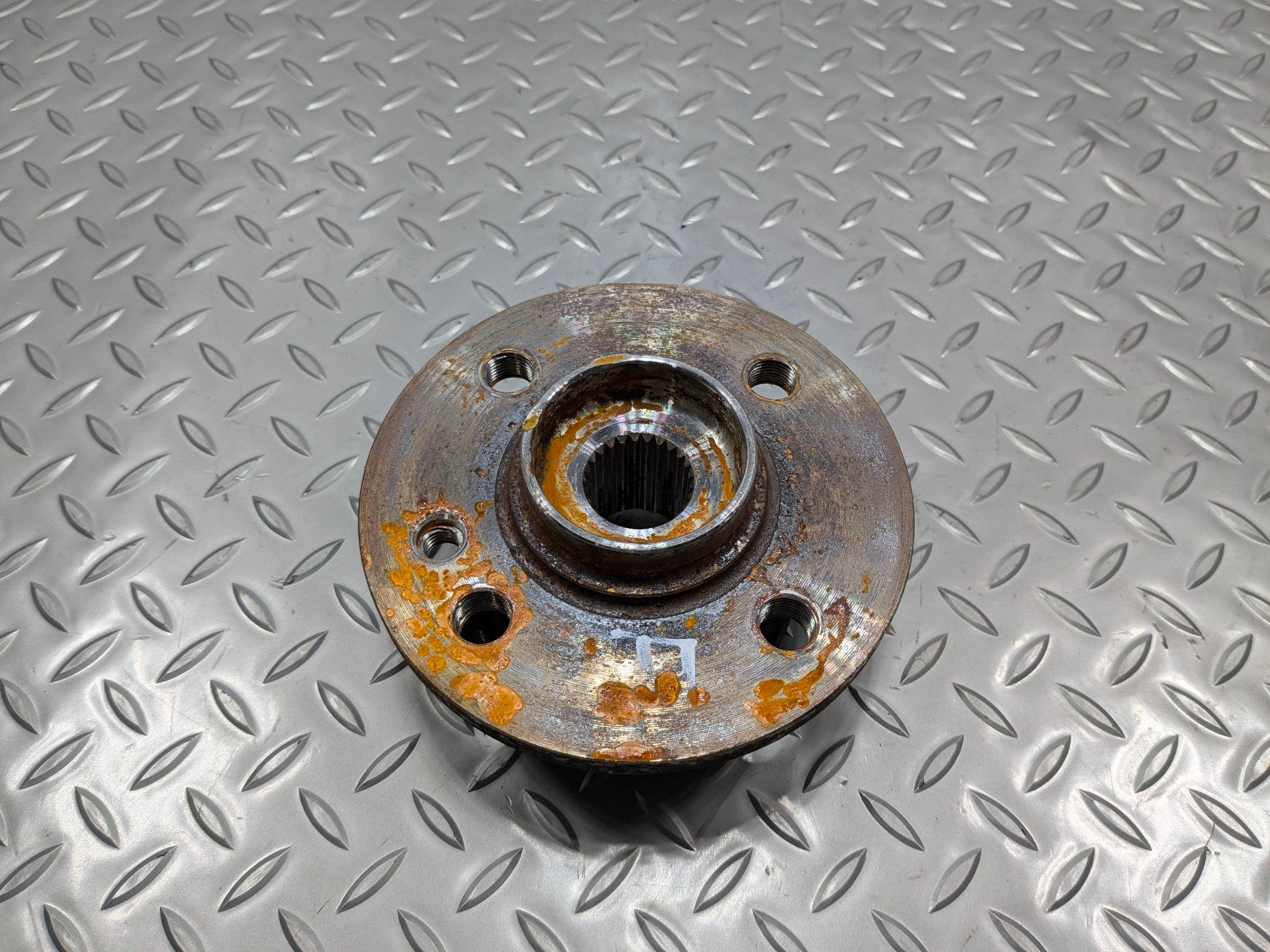 2009 - 2010 OEM MINI COOPER CONVERTIBLE FRONT LEFT DRIVER SIDE WHEEL BEARING HUB