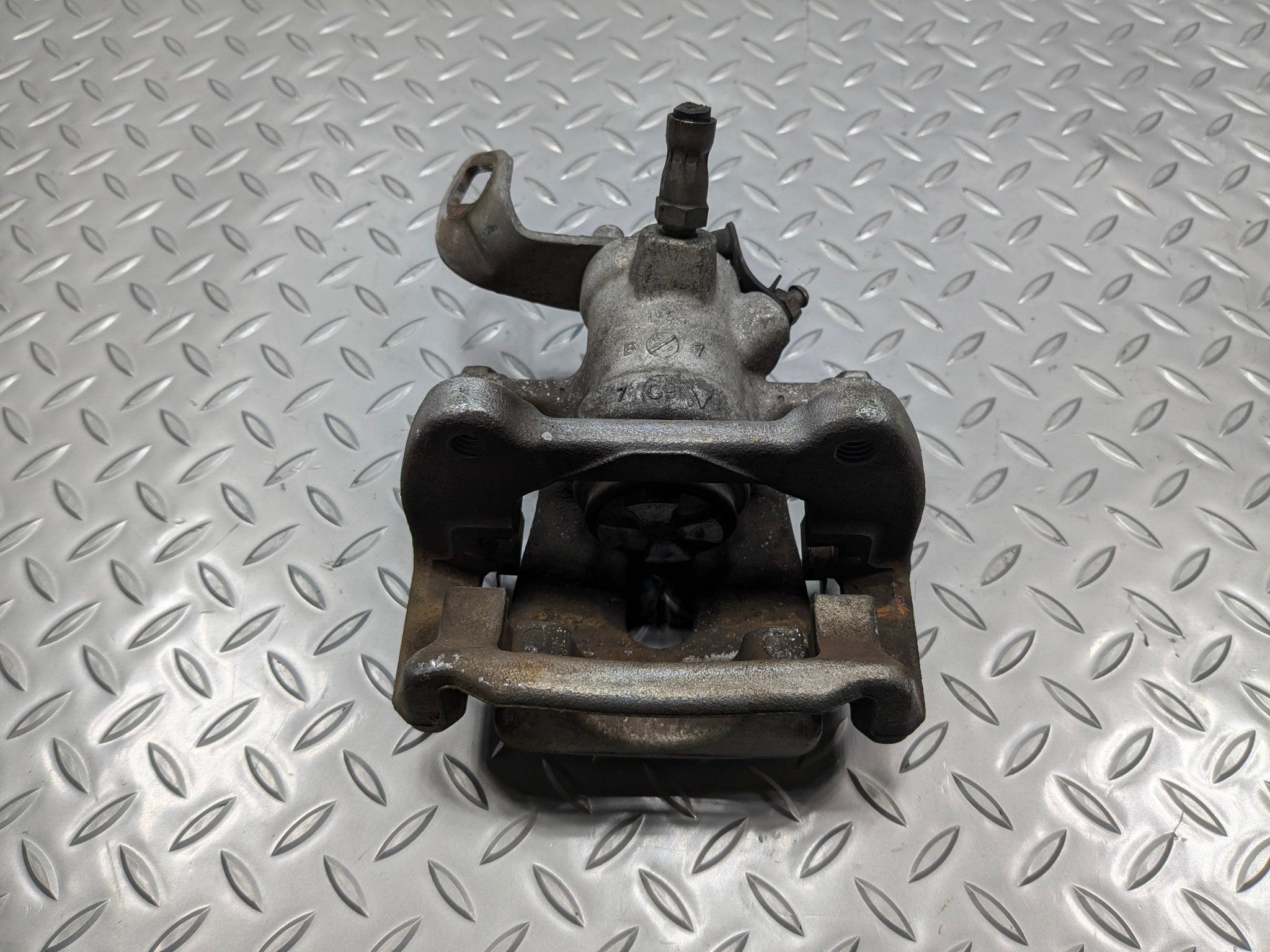 2009 - 2010 OEM MINI COOPER CONVERTIBLE REAR LEFT DRIVER SIDE BRAKE CALIPER
