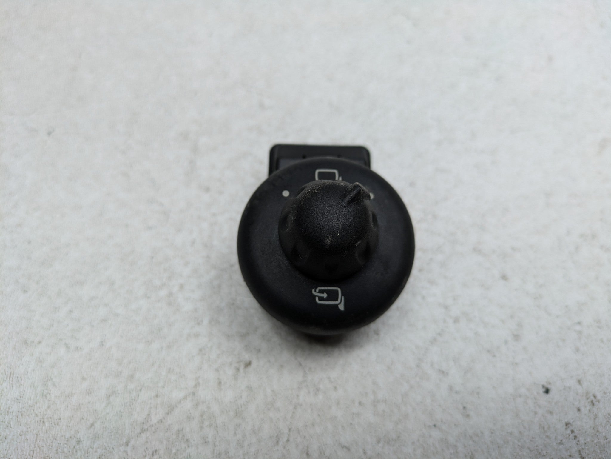 09 - 10 OEM MINI COOPER CONVERTIBLE SIDE VIEW POWER FOLDING ADJUST MIRROR SWITCH