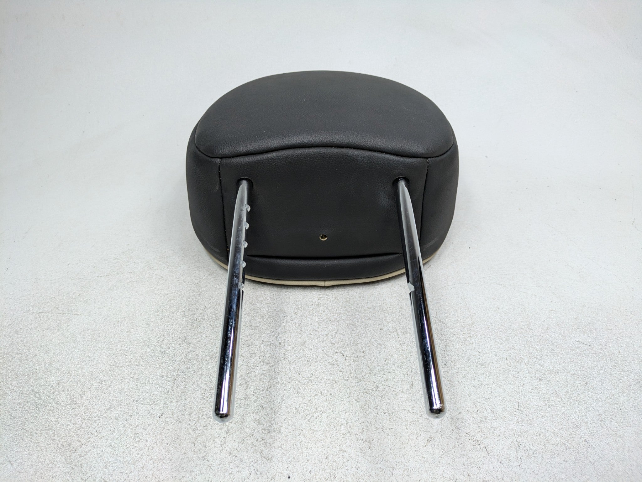 09 - 10 OEM MINI COOPER CONVERTIBLE FRONT RIGHT PASSENGER SIDE HEADREST BLACK