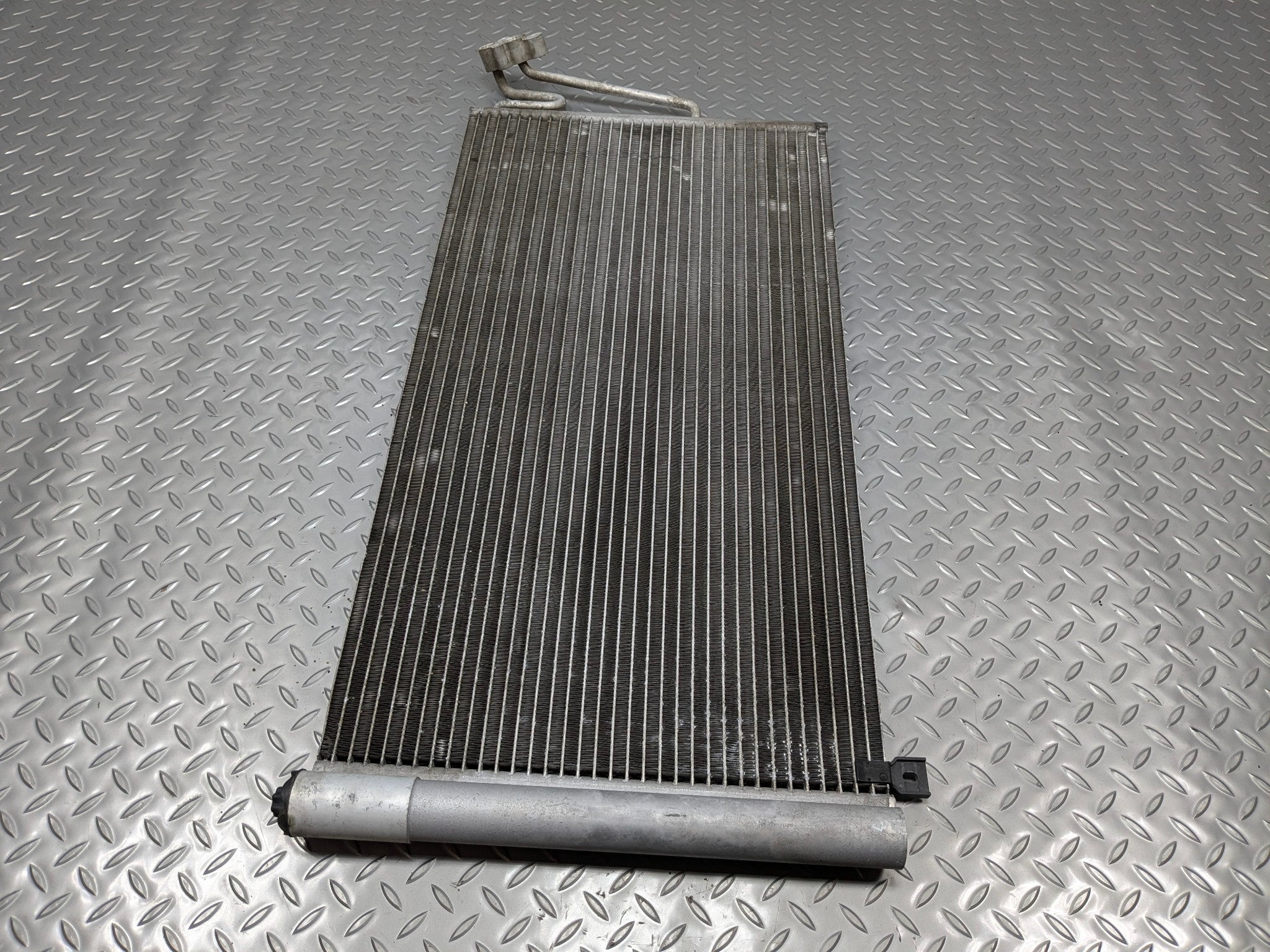 2009 - 2010 OEM MINI COOPER CONVERTIBLE AC AIR CONDITIONING CONDENSER RADIATOR