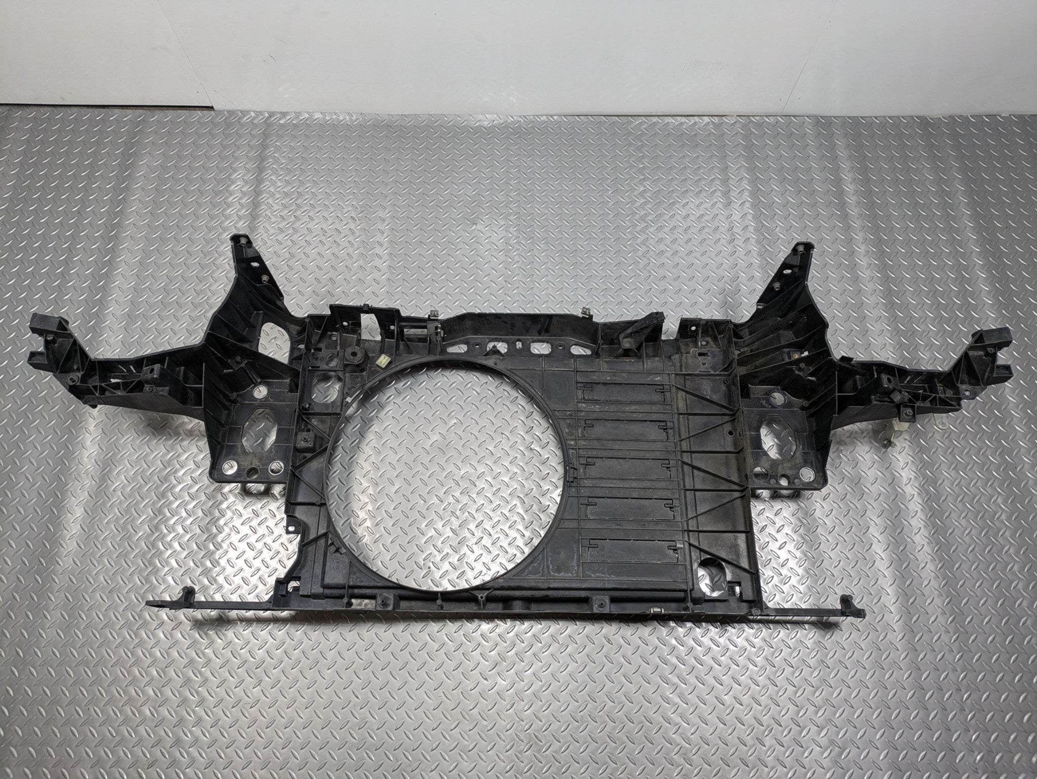 2009 - 2010 OEM MINI COOPER CONVERTIBLE FRONT RADIATOR SUPPORT FRAME BRACKET