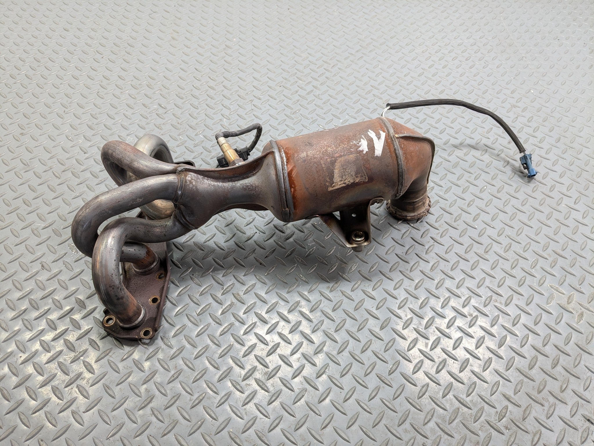 2009 - 2010 OEM MINI COOPER CONVERTIBLE EXHAUST MANIFOLD DOWNPIPE