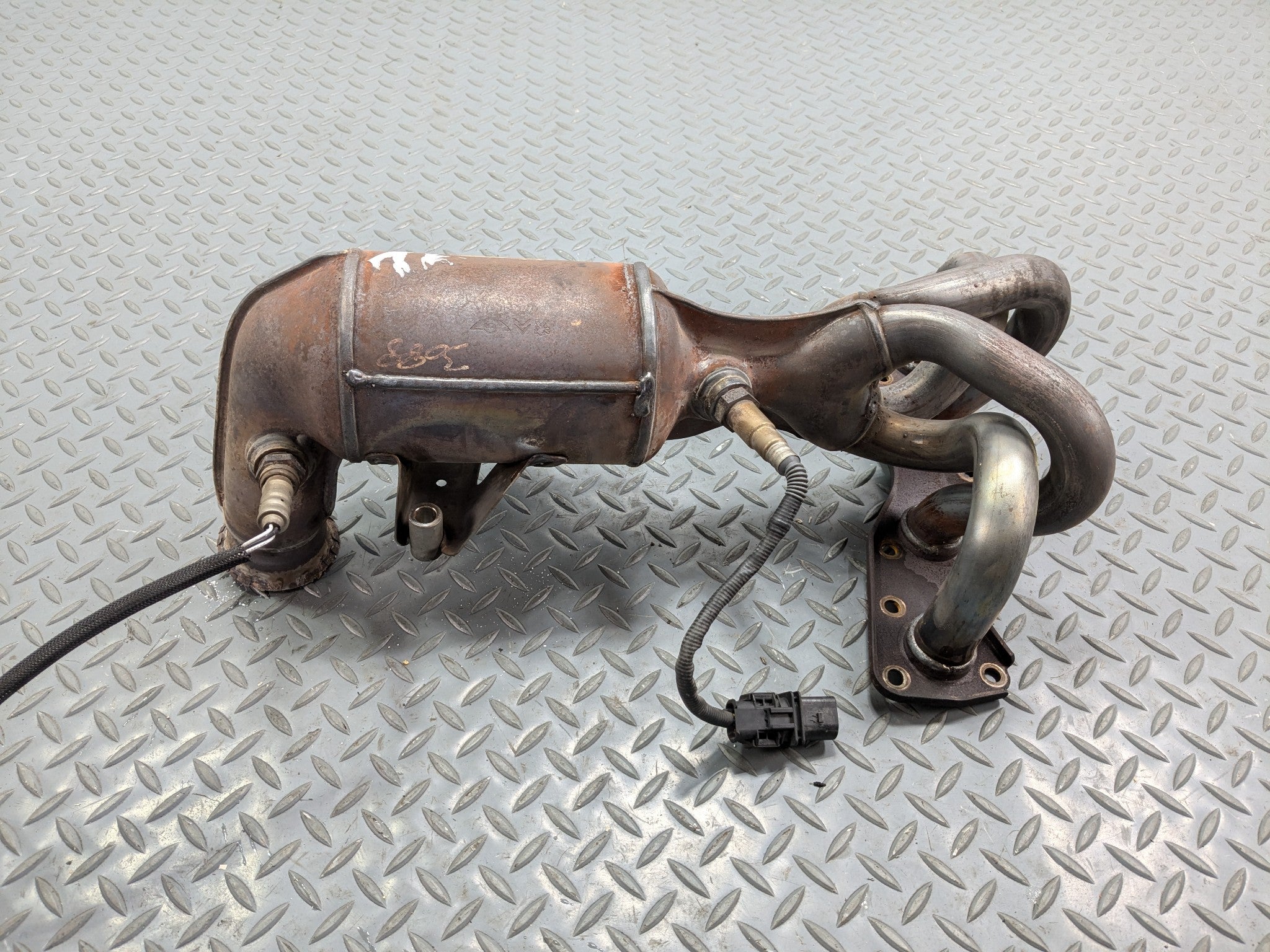 2009 - 2010 OEM MINI COOPER CONVERTIBLE EXHAUST MANIFOLD DOWNPIPE