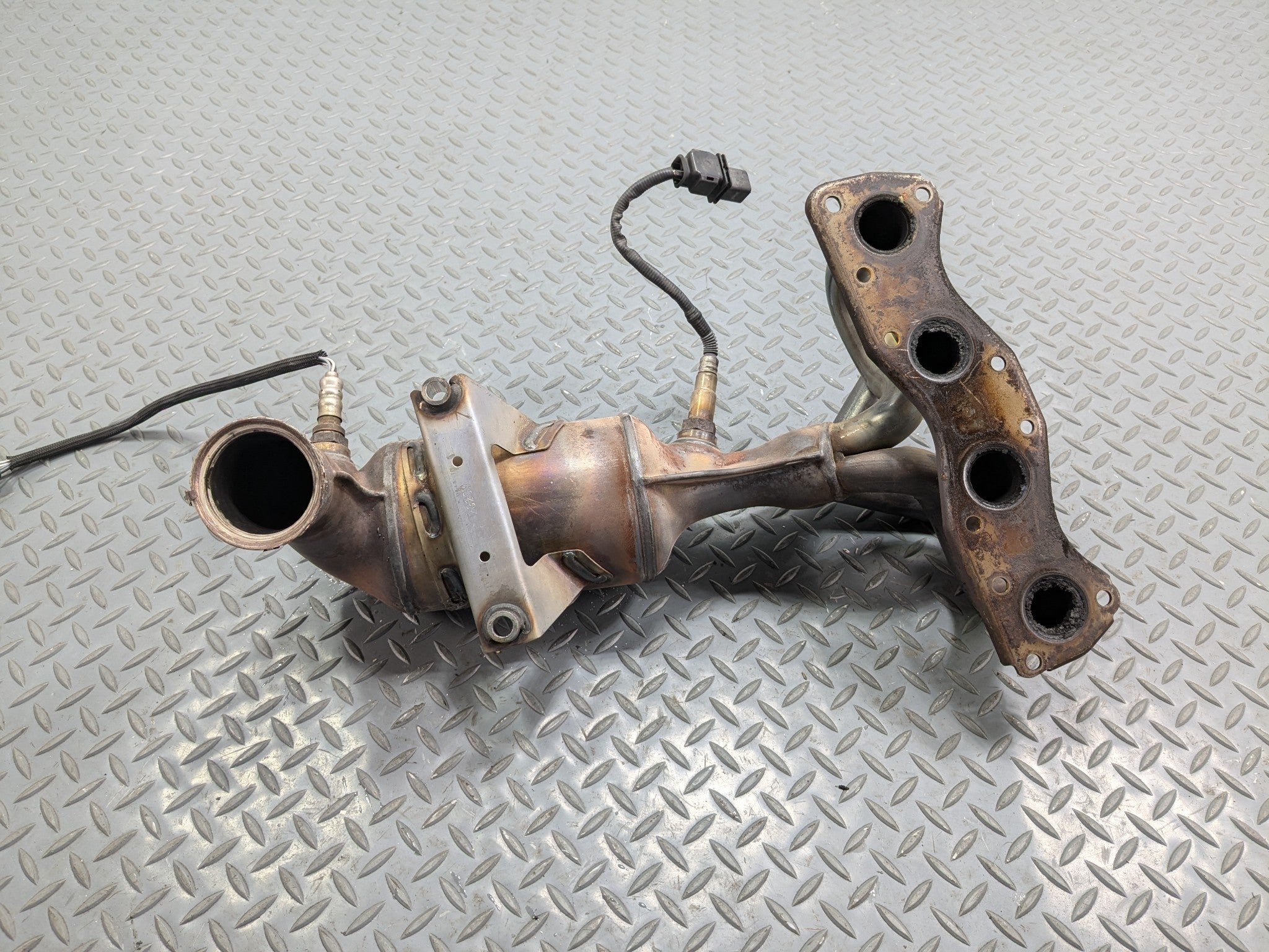 2009 - 2010 OEM MINI COOPER CONVERTIBLE EXHAUST MANIFOLD DOWNPIPE