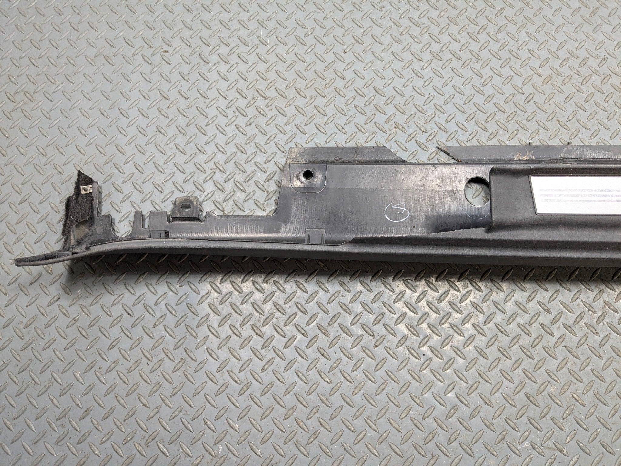 09-10 OEM MINI COOPER CONVERTIBLE RIGHT SIDE EXTERIOR ROCKER BODY MOULDING TRIM