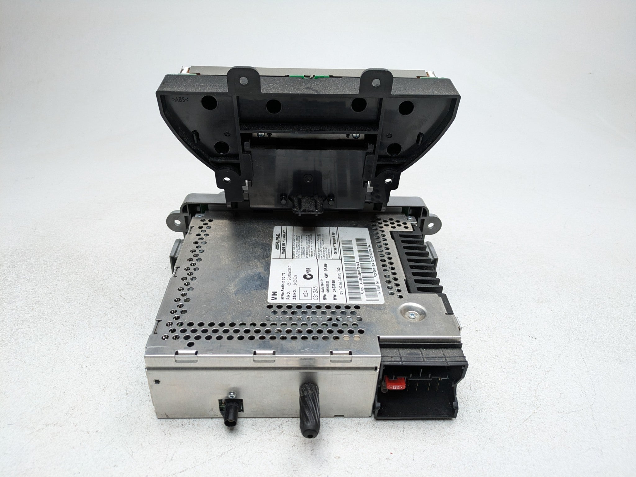2009 - 2010 OEM MINI COOPER CONVERTIBLE AUDIO AND VISUAL EQUIPMENT CD PLAYER