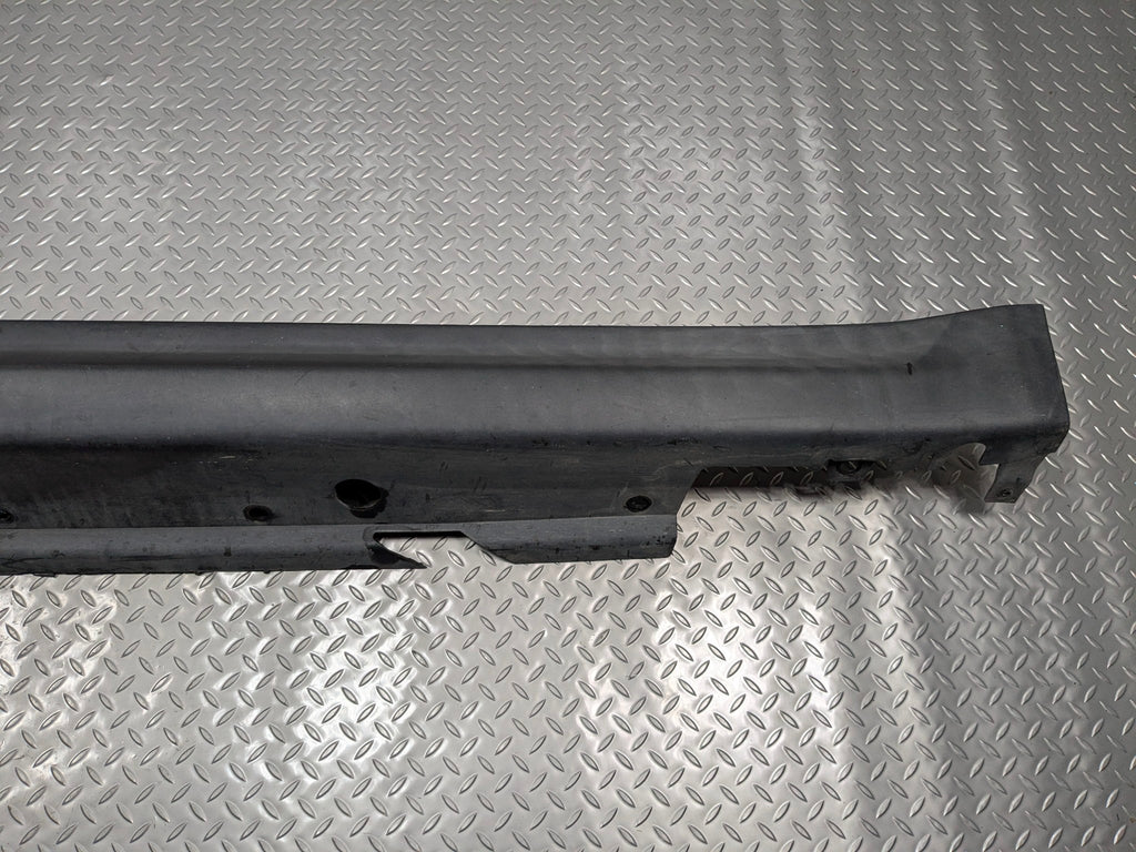 09 - 10 OEM MINI COOPER CONVERTIBLE LEFT DRIVER SIDE ROCKER MOLDING SKIRT COVER
