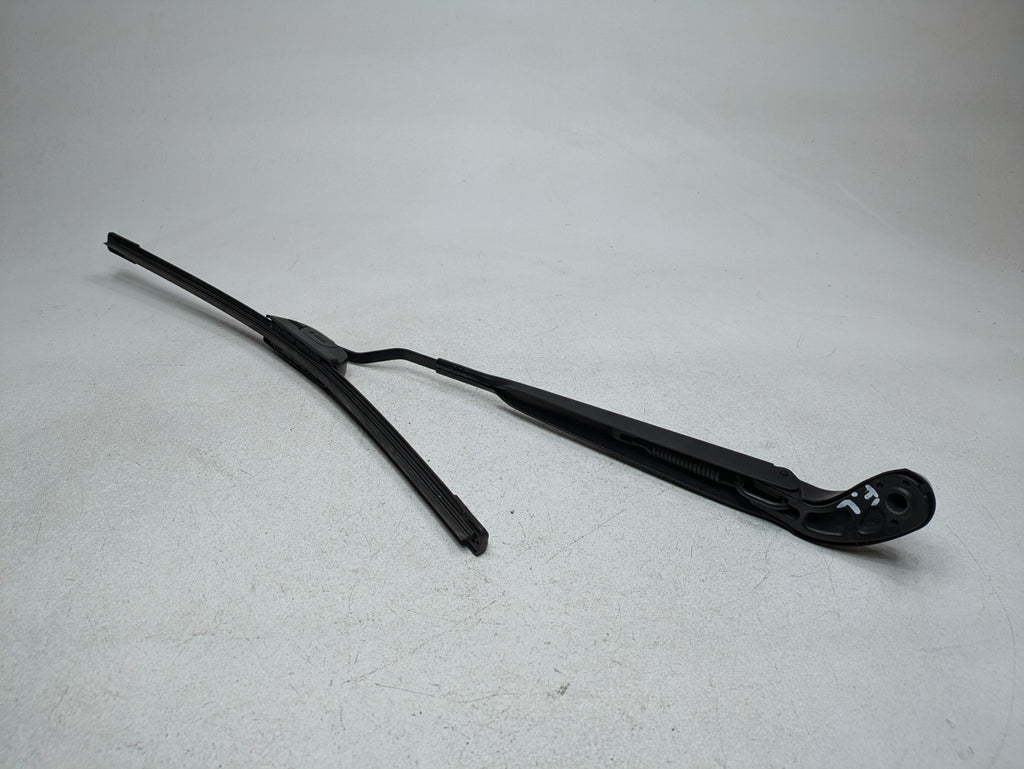 2009 - 2010 OEM MINI COOPER CONVERTIBLE FRONT LEFT SIDE WIPER ARM WITH BLADE