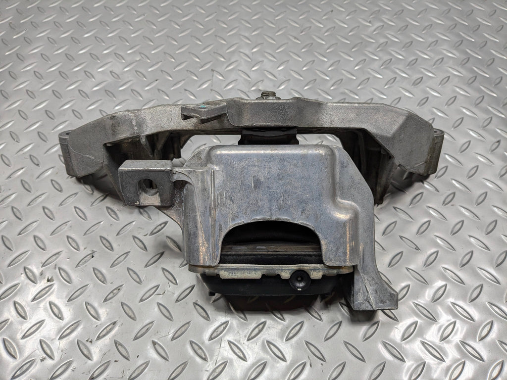 09 - 10 OEM MINI COOPER CONVERTIBLE FRONT RIGHT UPPER ENGINE FRAME MOUNT BRACKET