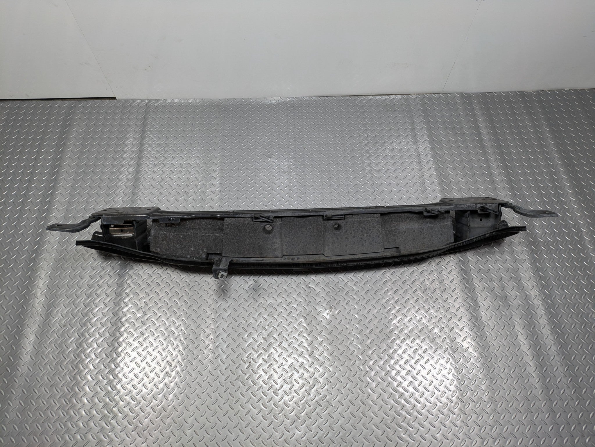 2009 - 2010 OEM MINI COOPER CONVERTIBLE REAR BUMPER REINFORCEMENT SUPPORT BAR