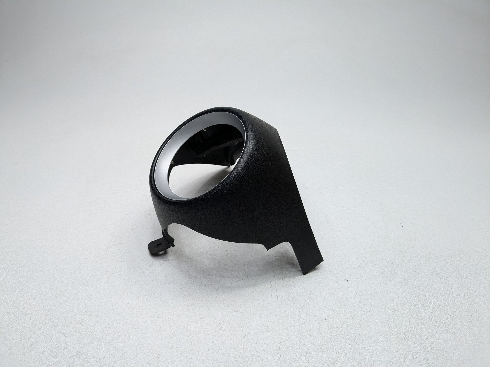 09 - 10 OEM MINI COOPER CONVERTIBLE FRONT LEFT SIDE DASH AC AIR VENT TRIM PANEL