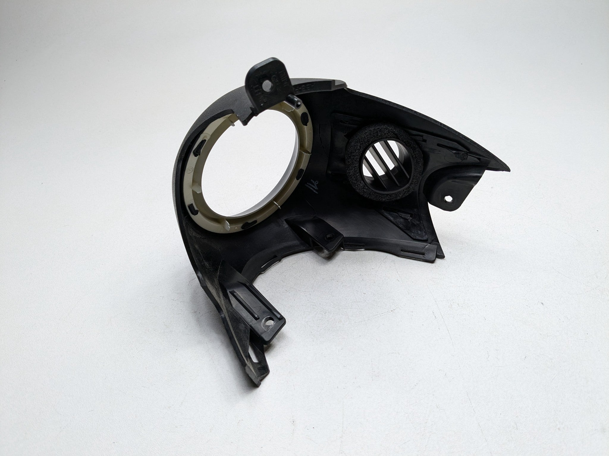 09 - 10 OEM MINI COOPER CONVERTIBLE FRONT RIGHT SIDE DASH AC AIR VENT TRIM PANEL