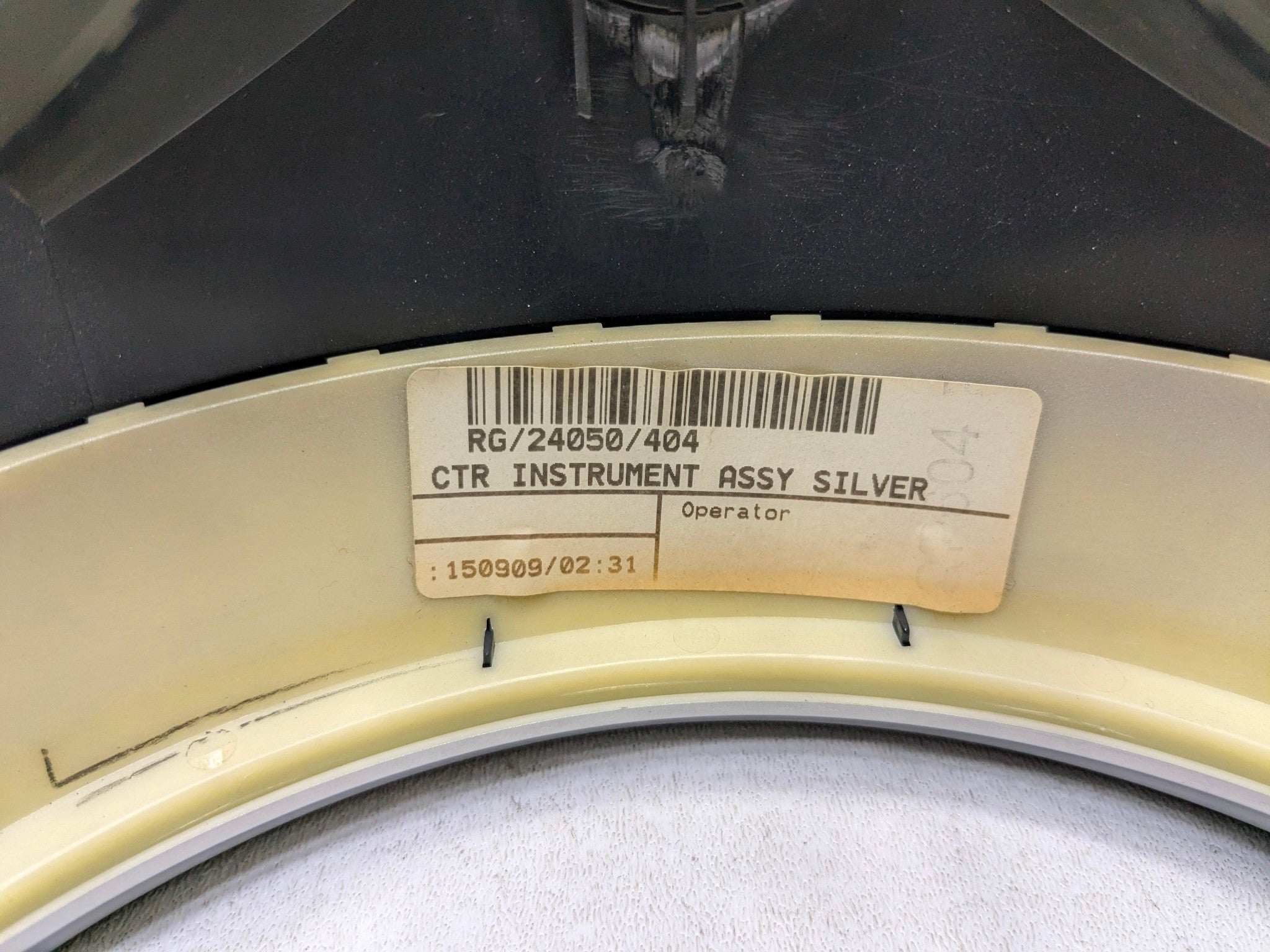 2009 - 2010 OEM MINI COOPER CONVERTIBLE SPEEDOMETER TRIM PANEL BEZEL