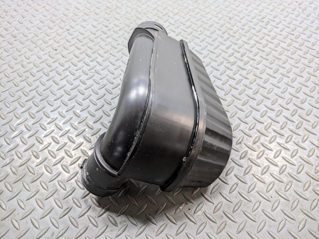 2009 - 2010 OEM MINI COOPER CONVERTIBLE AIR INTAKE CLEANER FILTER HOUSING BOX