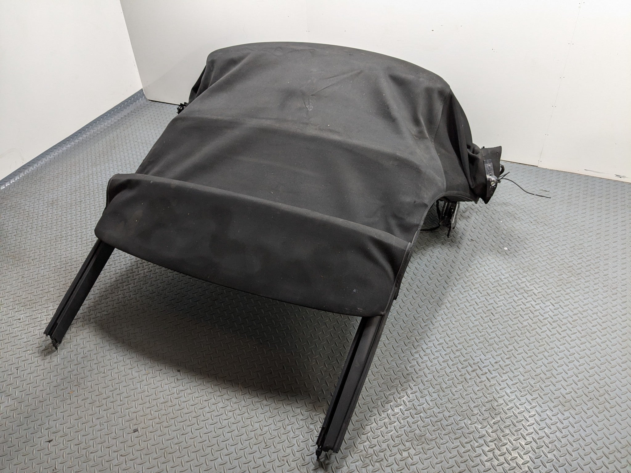 2009 - 2010 OEM MINI COOPER CONVERTIBLE ROOF WITH GLASS ASSEMBLY BLACK CLOTH