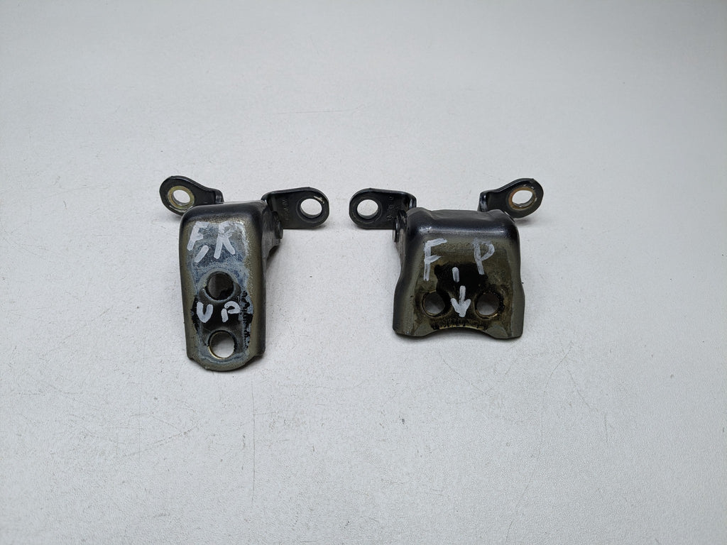 2004 - 2006 OEM ACURA TL FRONT RIGHT PASSENGER SIDE UPPER AND LOWER DOOR HINGE