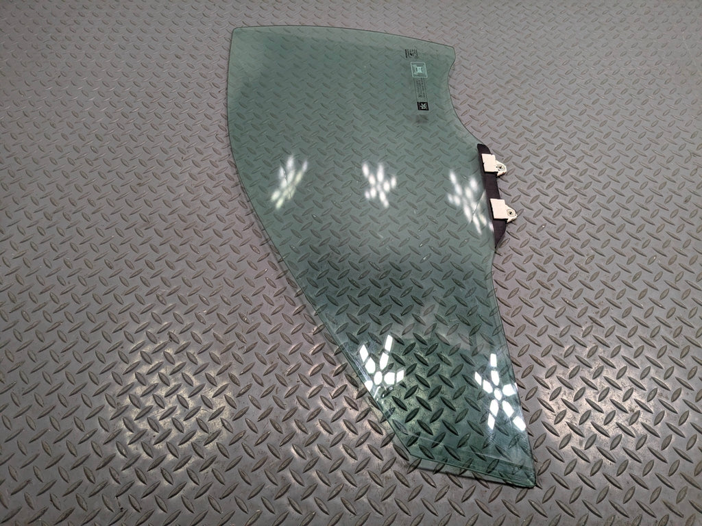 2004 - 2006 OEM ACURA TL FRONT LEFT DRIVER SIDE DOOR WINDOW GLASS