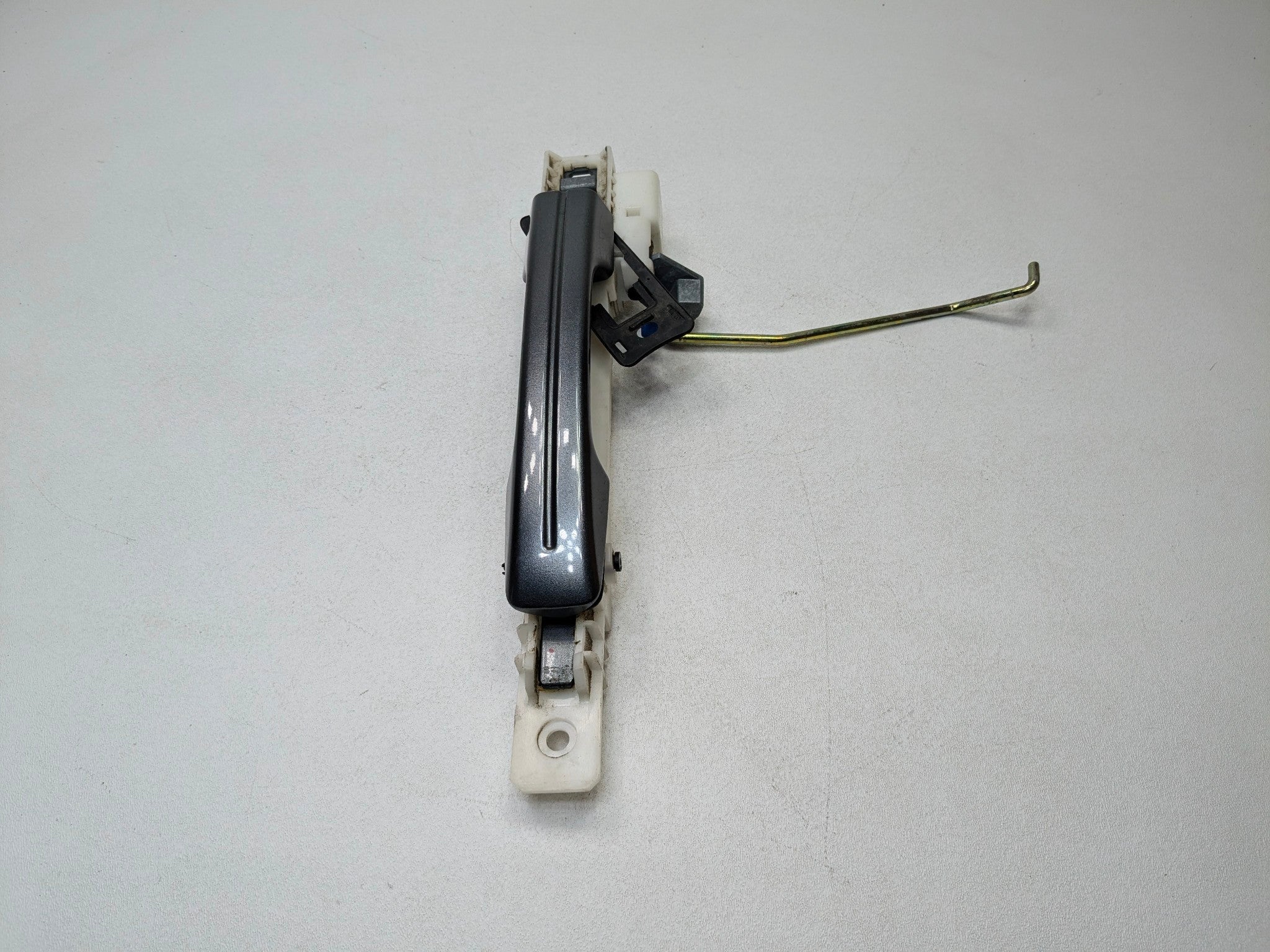 2004 - 2006 OEM ACURA TL FRONT RIGHT PASSENGER SIDE EXTERIOR DOOR HANDLE