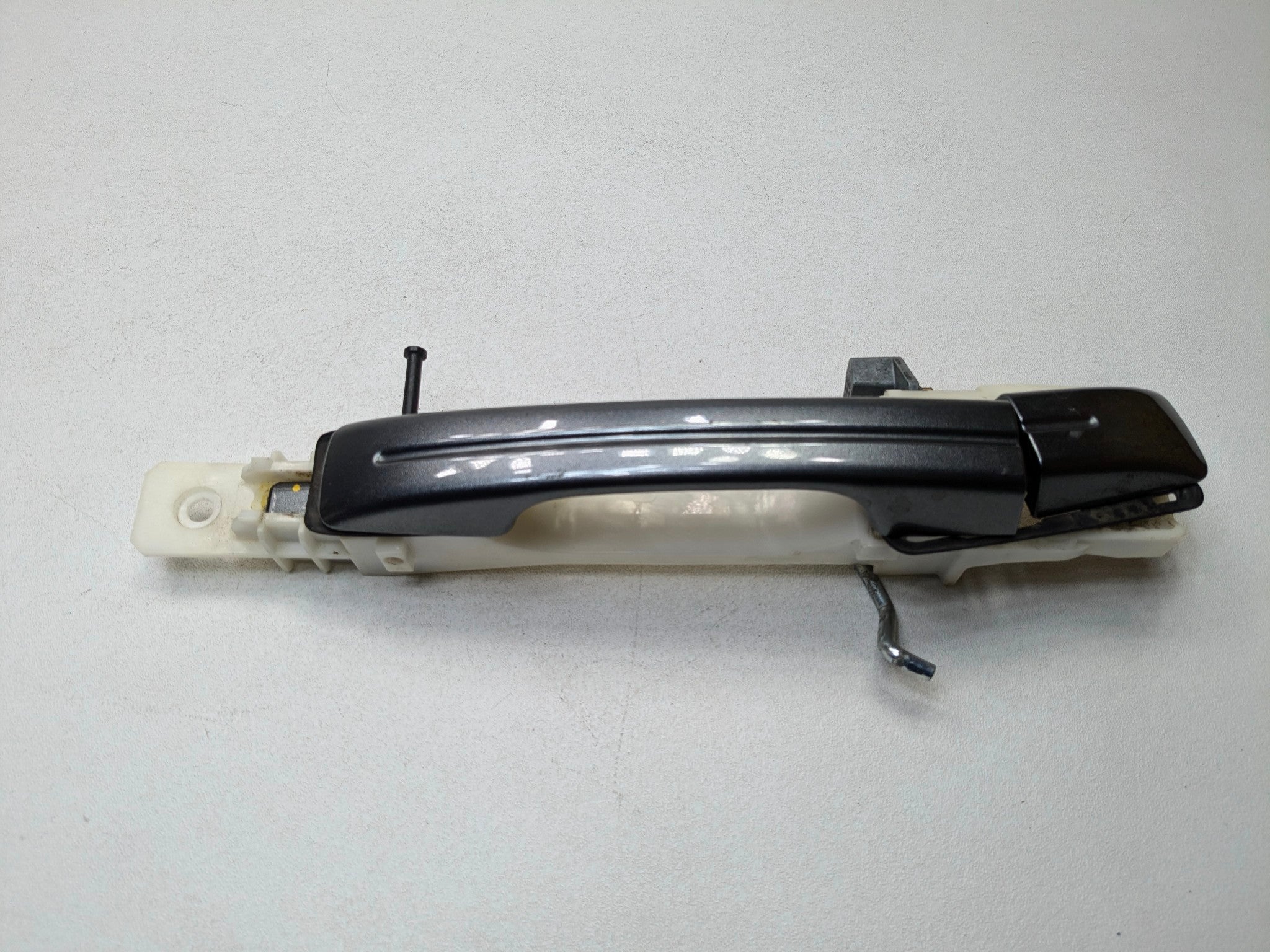 2004 - 2006 OEM ACURA TL REAR LEFT DRIVER SIDE EXTERIOR DOOR HANDLE