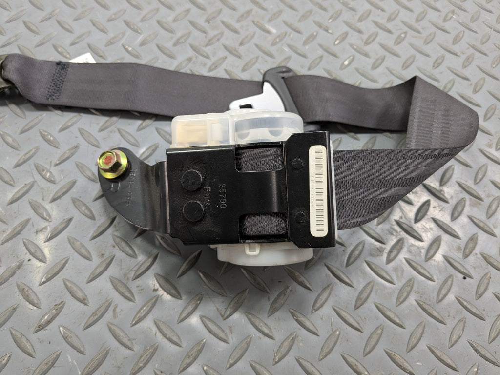 2004 - 2006 OEM ACURA TL REAR RIGHT PASSENGER SIDE SEAT BELT RETRACTOR ASSEMBLY