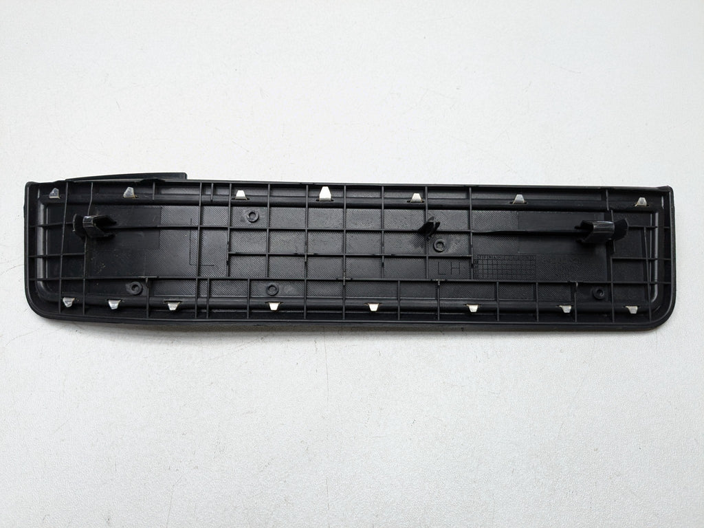 2004 - 2006 OEM ACURA TL REAR LEFT DRIVER SIDE DOOR SILL SCUFF PLATE TRIM