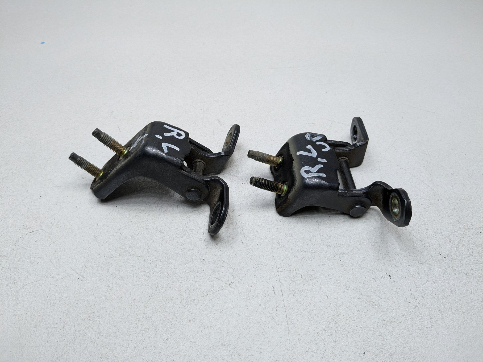 2004 - 2006 OEM ACURA TL REAR LEFT DRIVER SIDE UPPER AND LOWER DOOR HINGE SET