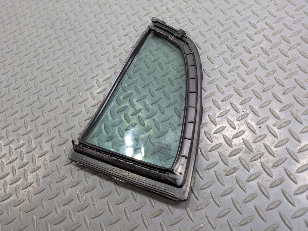 2004 - 2006 OEM ACURA TL REAR RIGHT PASSENGER SIDE VENT WINDOW GLASS