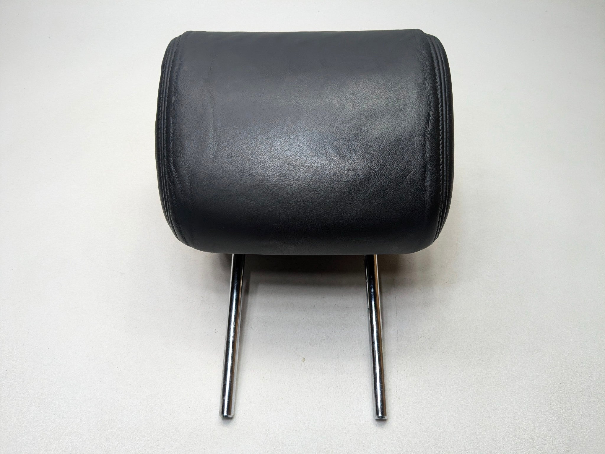2004 - 2006 OEM ACURA TL FRONT RIGHT PASSENGER SIDE SEAT HEADREST BLACK LEATHER