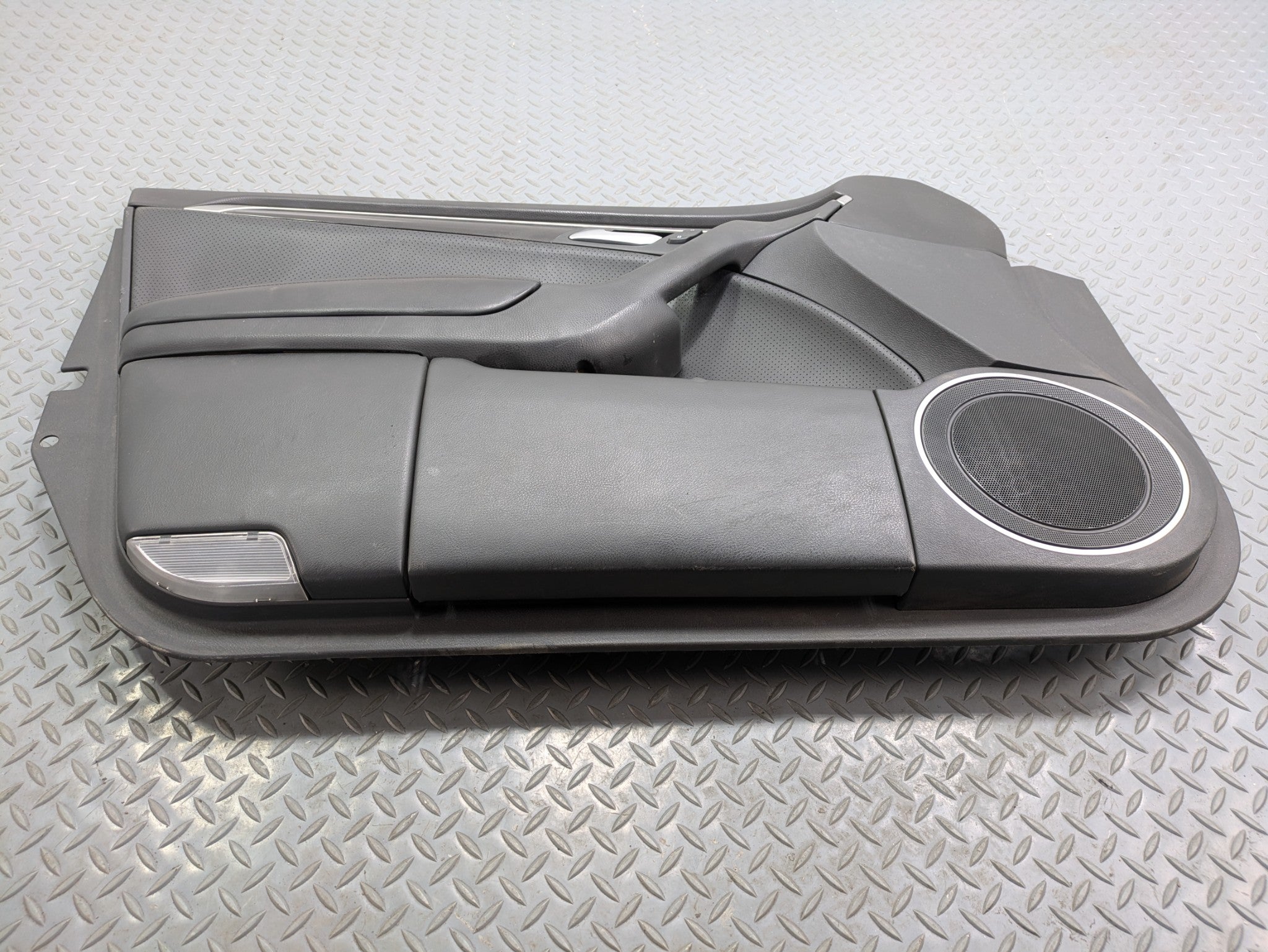 2004 - 2006 OEM ACURA TL FRONT LEFT DRIVER SIDE INTERIOR DOOR TRIM PANEL