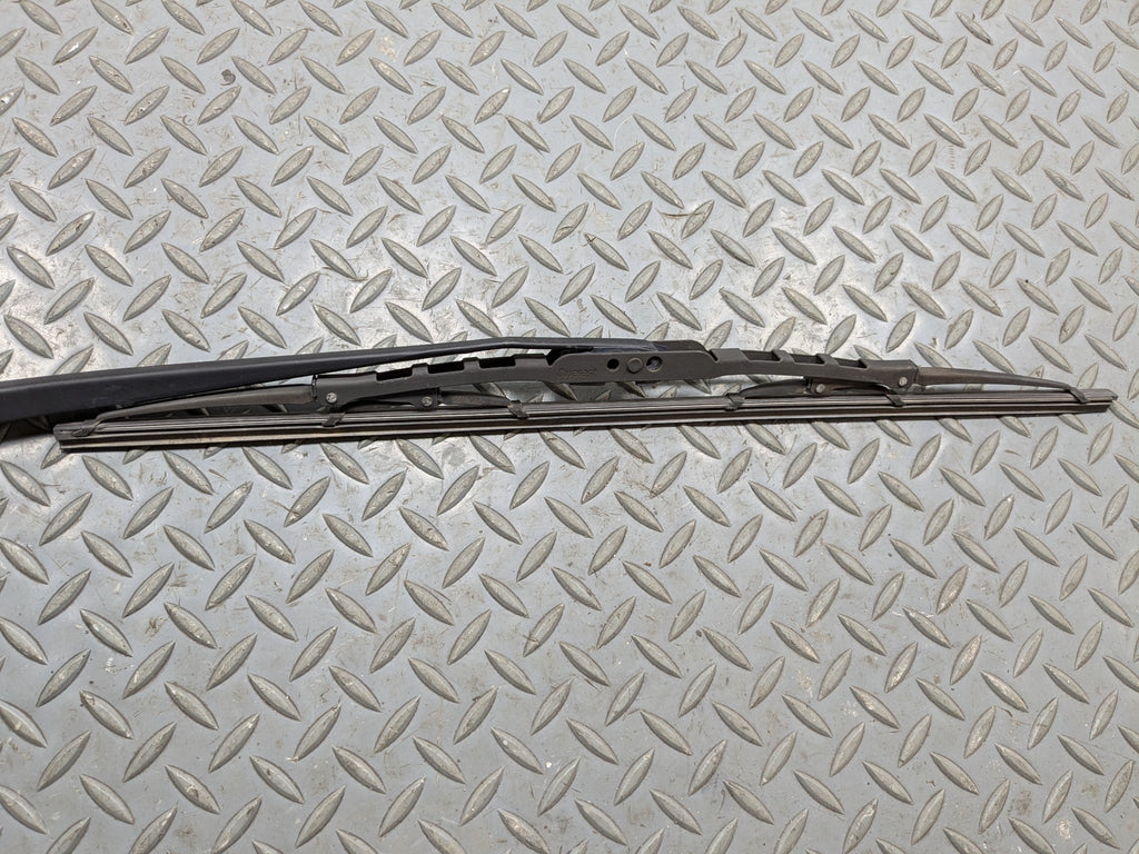 2004 - 2006 OEM ACURA TL FRONT RIGHT PASSENGER SIDE WINDSHIELD WIPER ARM