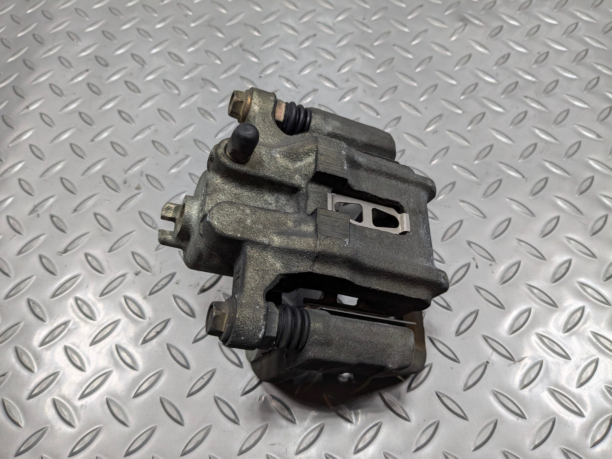 2004 - 2006 OEM ACURA TL REAR RIGHT PASENGER SIDE BRAKE CALIPER ASSEMBLY