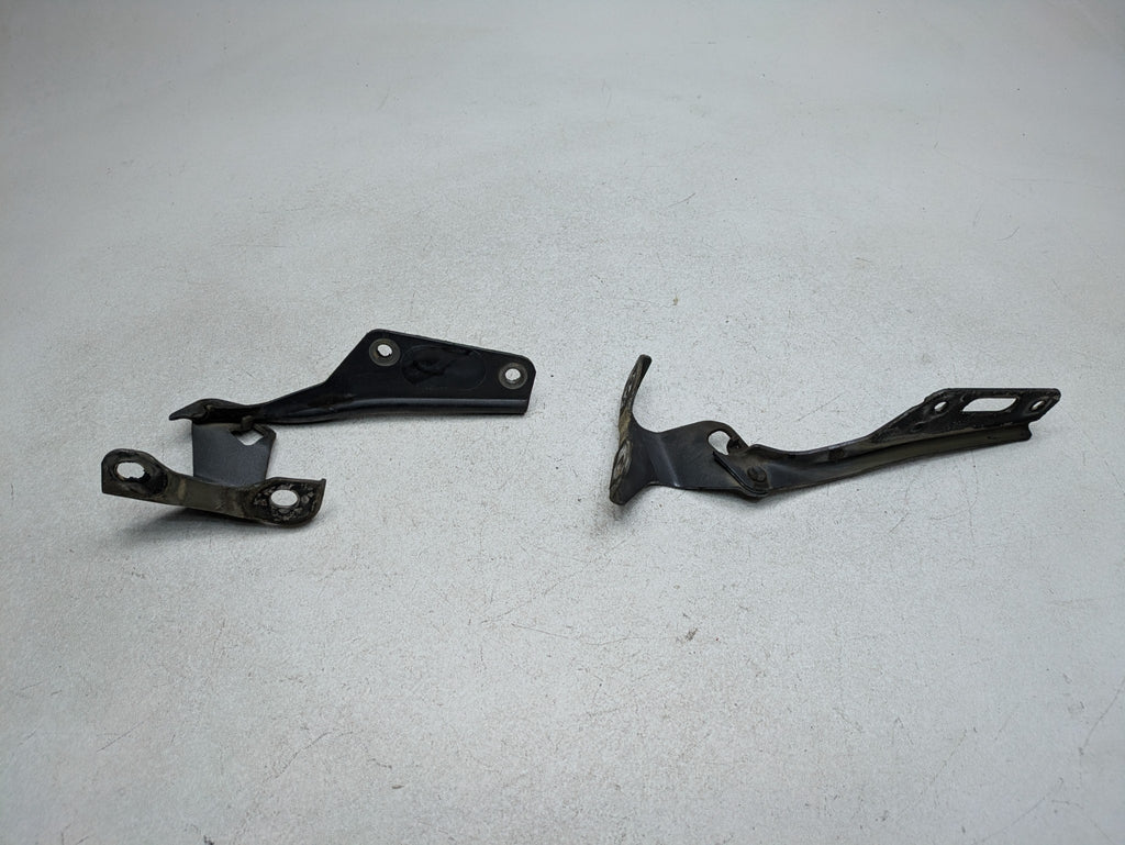 2004 - 2006 OEM ACURA TL FRONT LEFT AND RIGHT SIDE HOOD HINGE SUPPORT SET