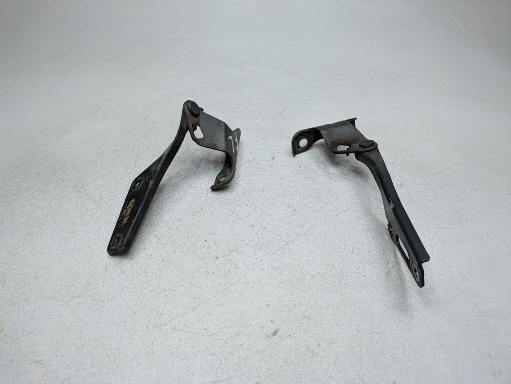 2004 - 2006 OEM ACURA TL FRONT LEFT AND RIGHT SIDE HOOD HINGE SUPPORT SET