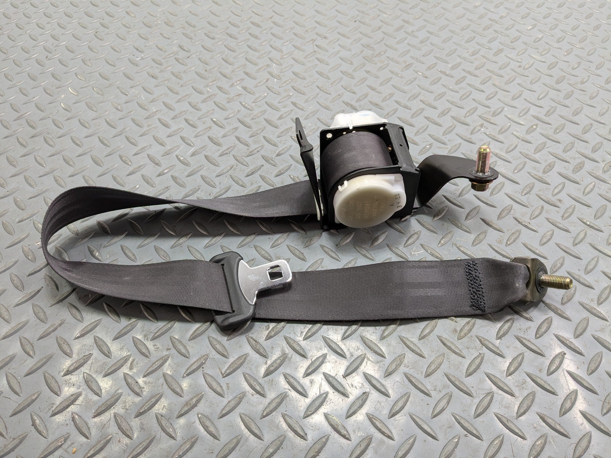 2004 - 2006 OEM ACURA TL REAR LEFT DRIVER SIDE SEAT BELT RETRACTOR ASSEMBLY