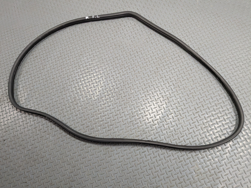 04 - 06 OEM ACURA TL FRONT LEFT DRIVER SIDE DOOR SEAL WEATHER STRIPPING RUBBER