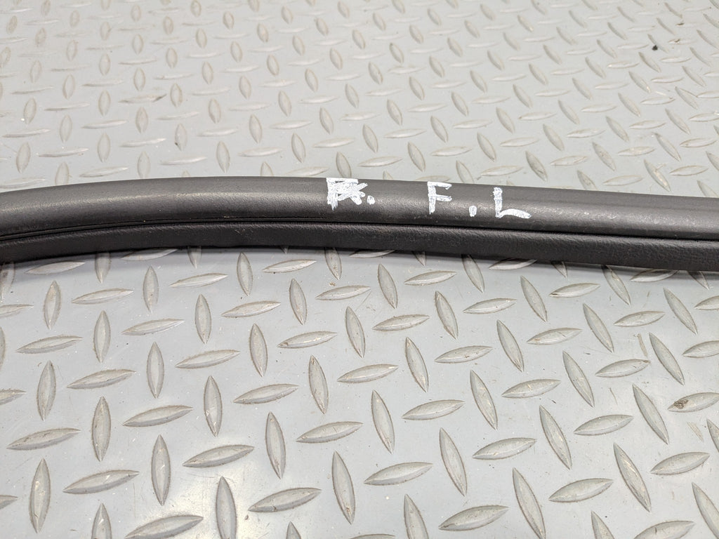 04 - 06 OEM ACURA TL FRONT LEFT DRIVER SIDE DOOR SEAL WEATHER STRIPPING RUBBER