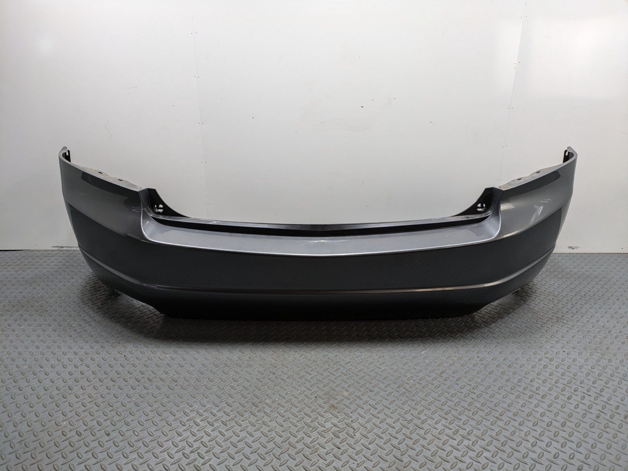 2004 - 2006 OEM ACURA TL REAR BUMPER COVER PANEL ASSEMBLY METALLIC GREY