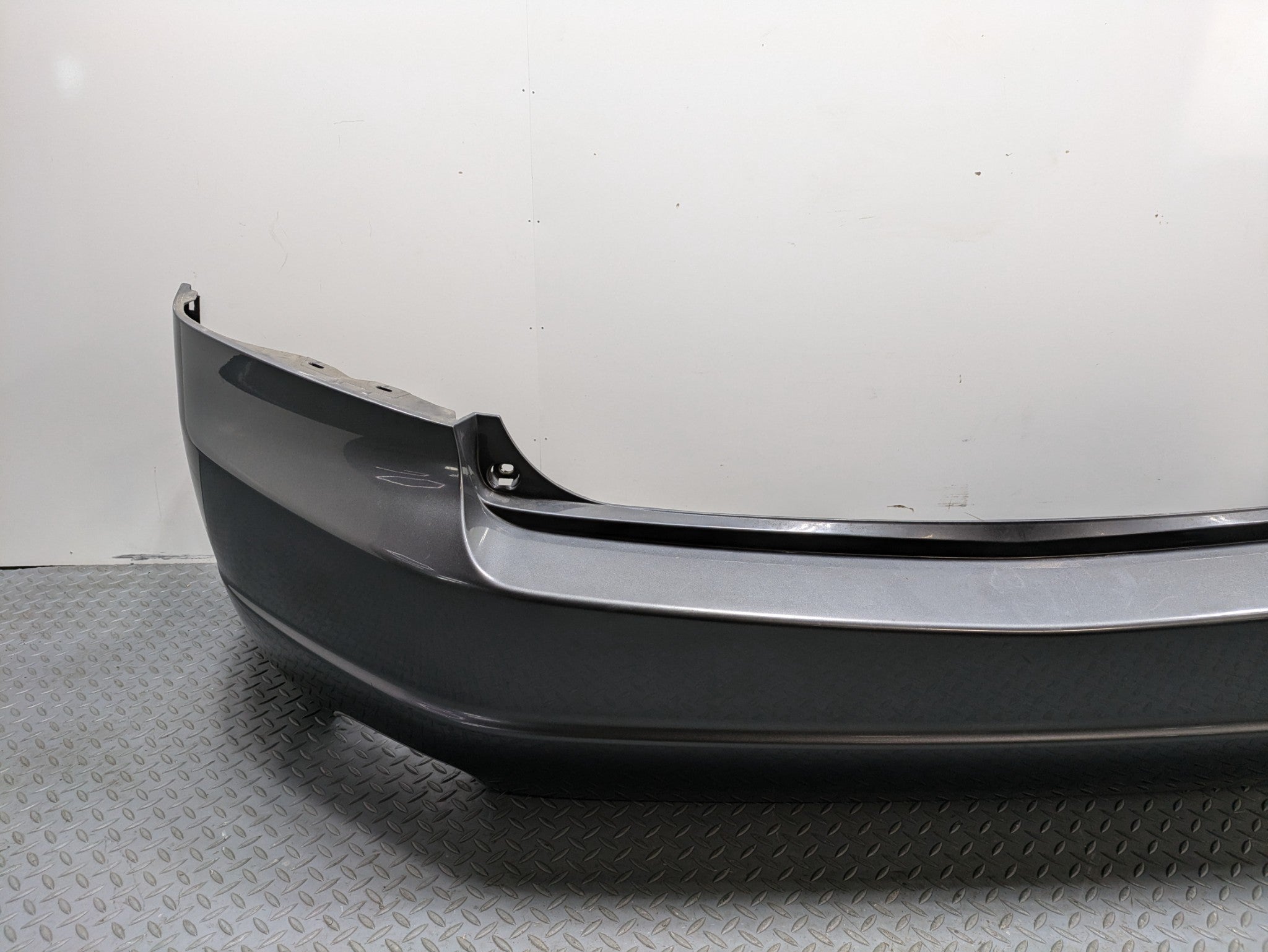 2004 - 2006 OEM ACURA TL REAR BUMPER COVER PANEL ASSEMBLY METALLIC GREY
