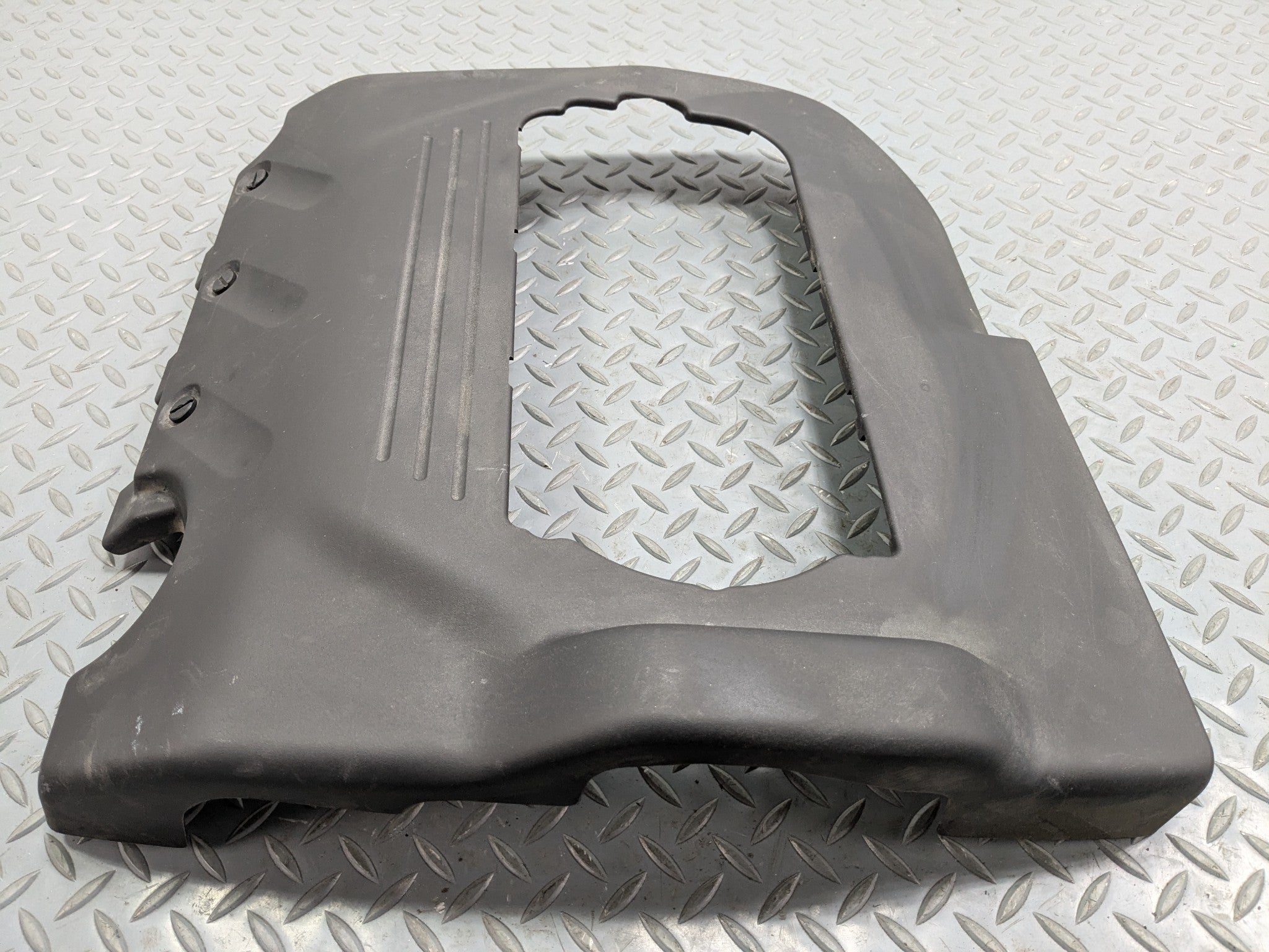 2004 - 2006 OEM ACURA TL ENGINE INTAKE MANIFOLD PLASTIC COVER PANEL