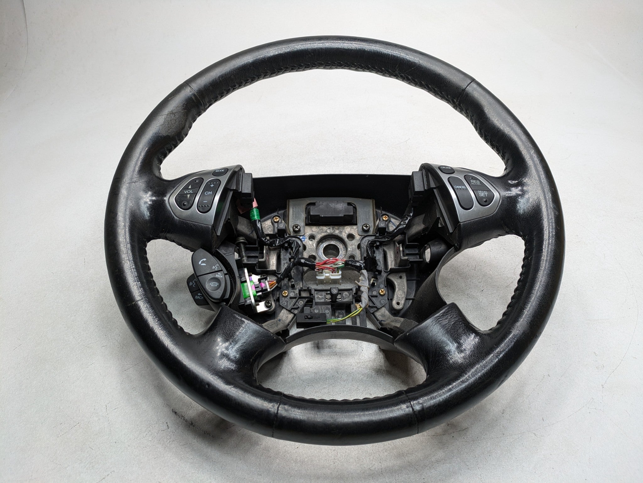 2004 - 2006 OEM ACURA TL POWER STEERING WHEEL WITH CONTROL SWITCH ASSEMBLY