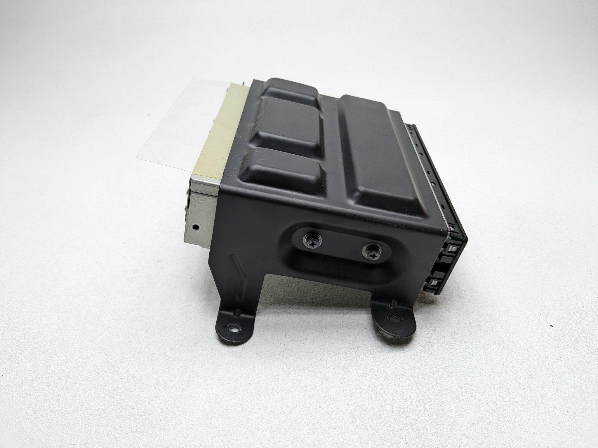 2004 - 2006 OEM ACURA TL RADIO AUDIO AND VISUAL EQUIPMENT CD CHANGER DVD PLAYER