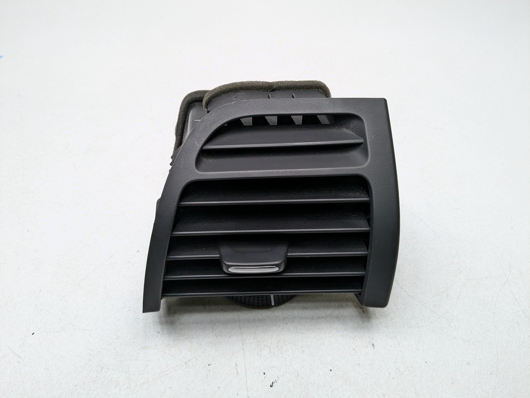 04 - 06 OEM ACURA TL FRONT RIGHT PASSENGER SIDE DASH AIR CONDITIONER HEATER VENT