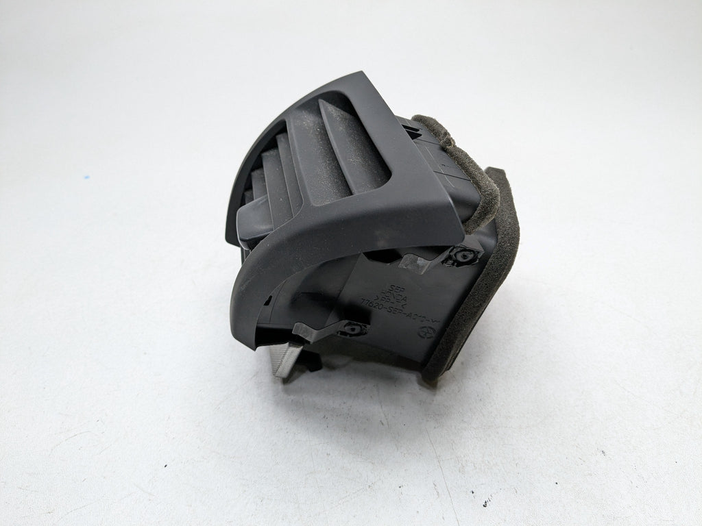 2004 - 2006 OEM ACURA TL FRONT LEFT DRIVER SIDE DASH AIR CONDITIONER HEATER VENT