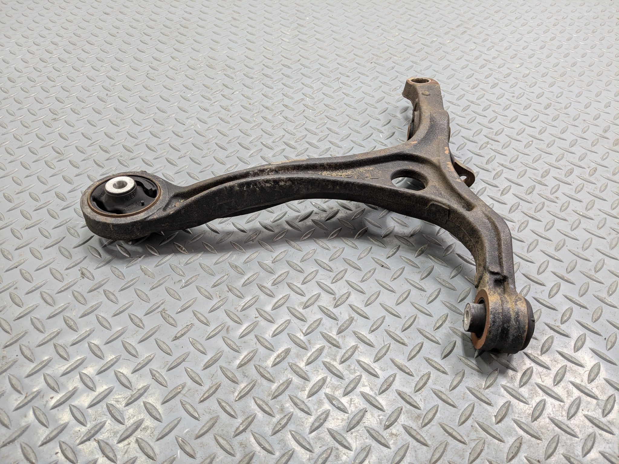 2004 - 2006 OEM ACURA TL FRONT LEFT DRIVER SIDE LOWER SUSPENSION CONTROL ARM
