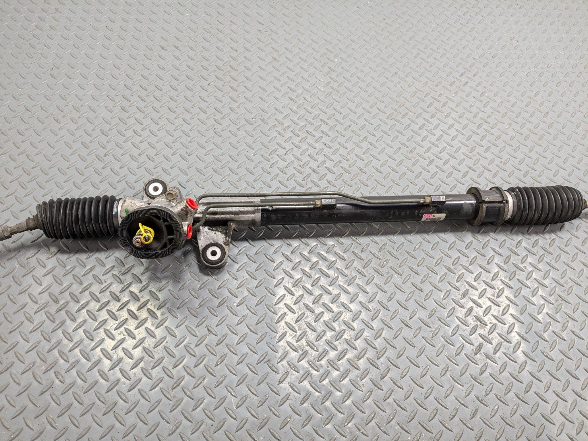 2004 - 2006 OEM ACURA TL POWER STEERING GEAR RACK AND PINION ASSEMBLY